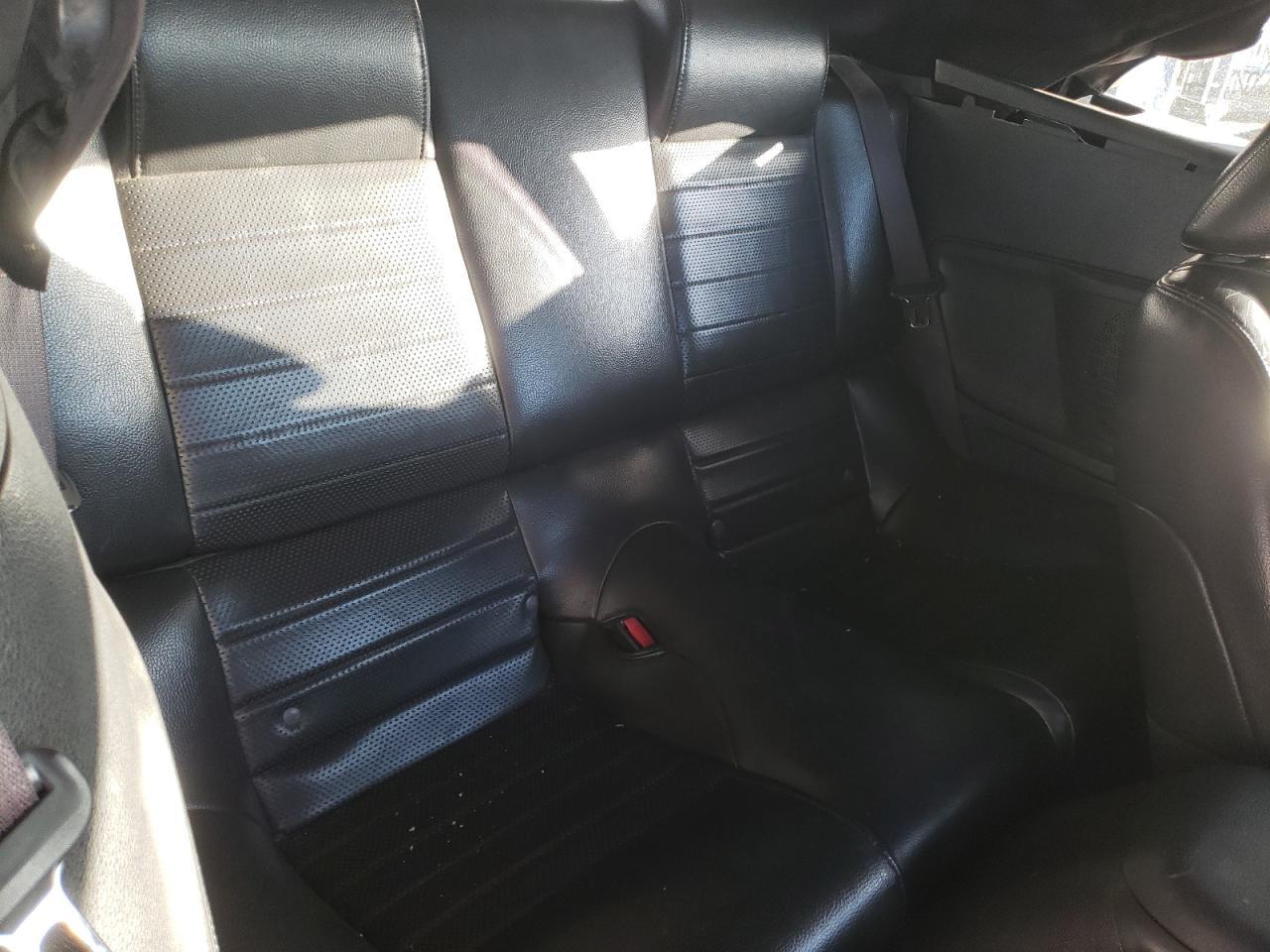 2005 FORD MUSTANG