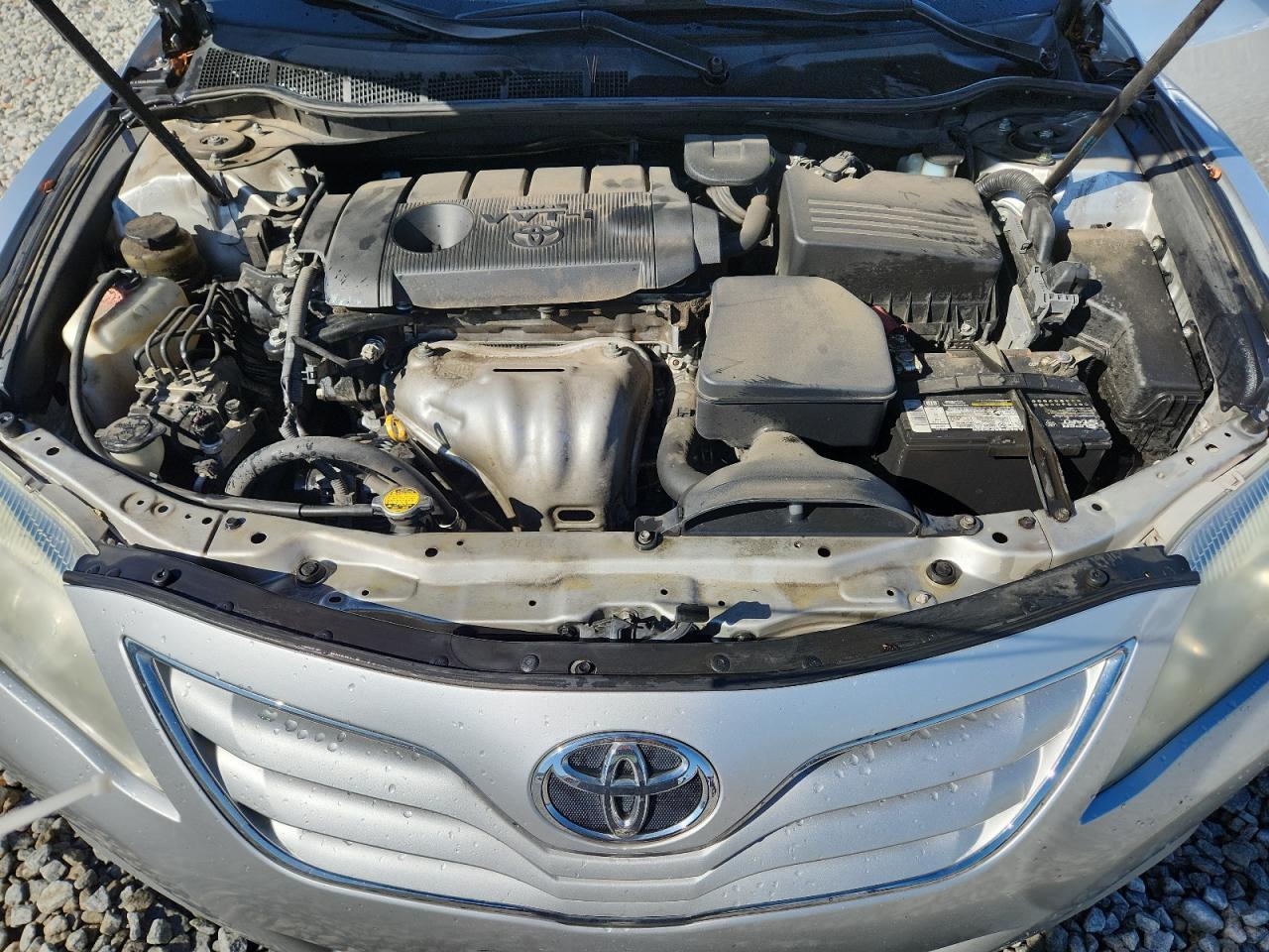 2011 TOYOTA CAMRY