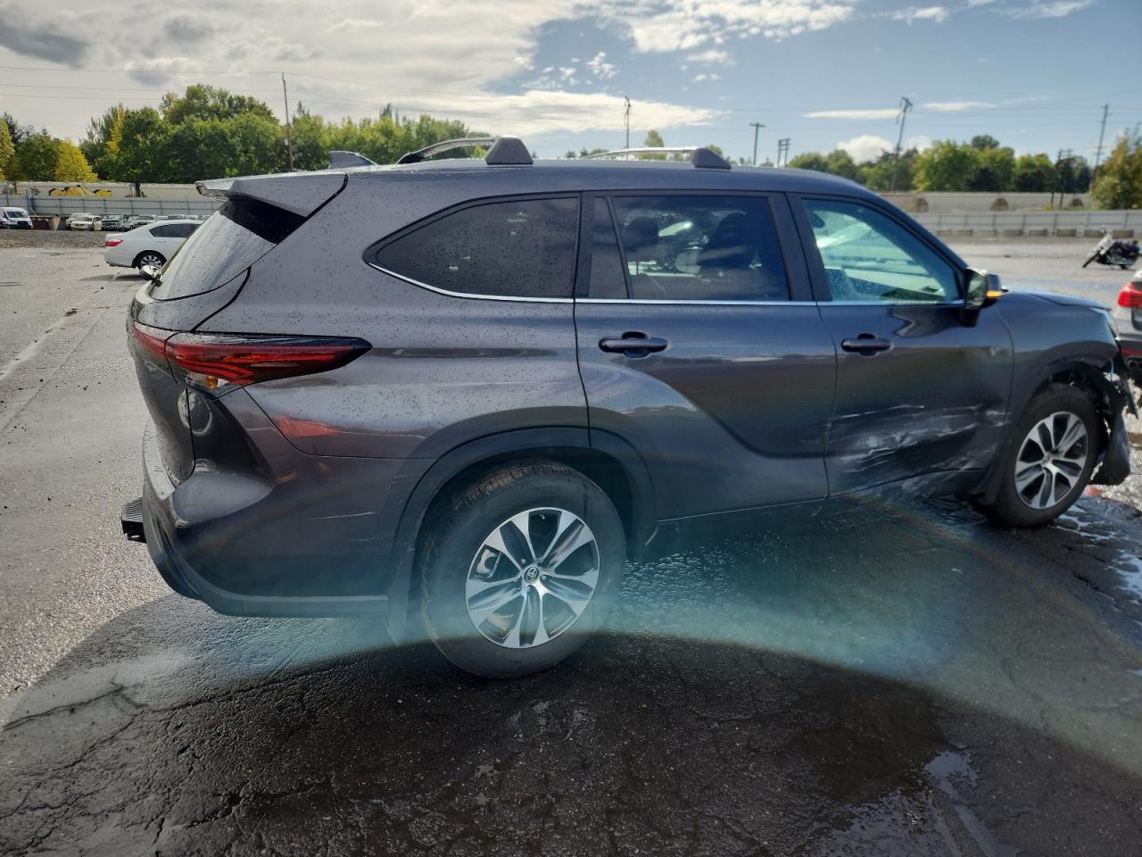 2024 TOYOTA HIGHLANDER