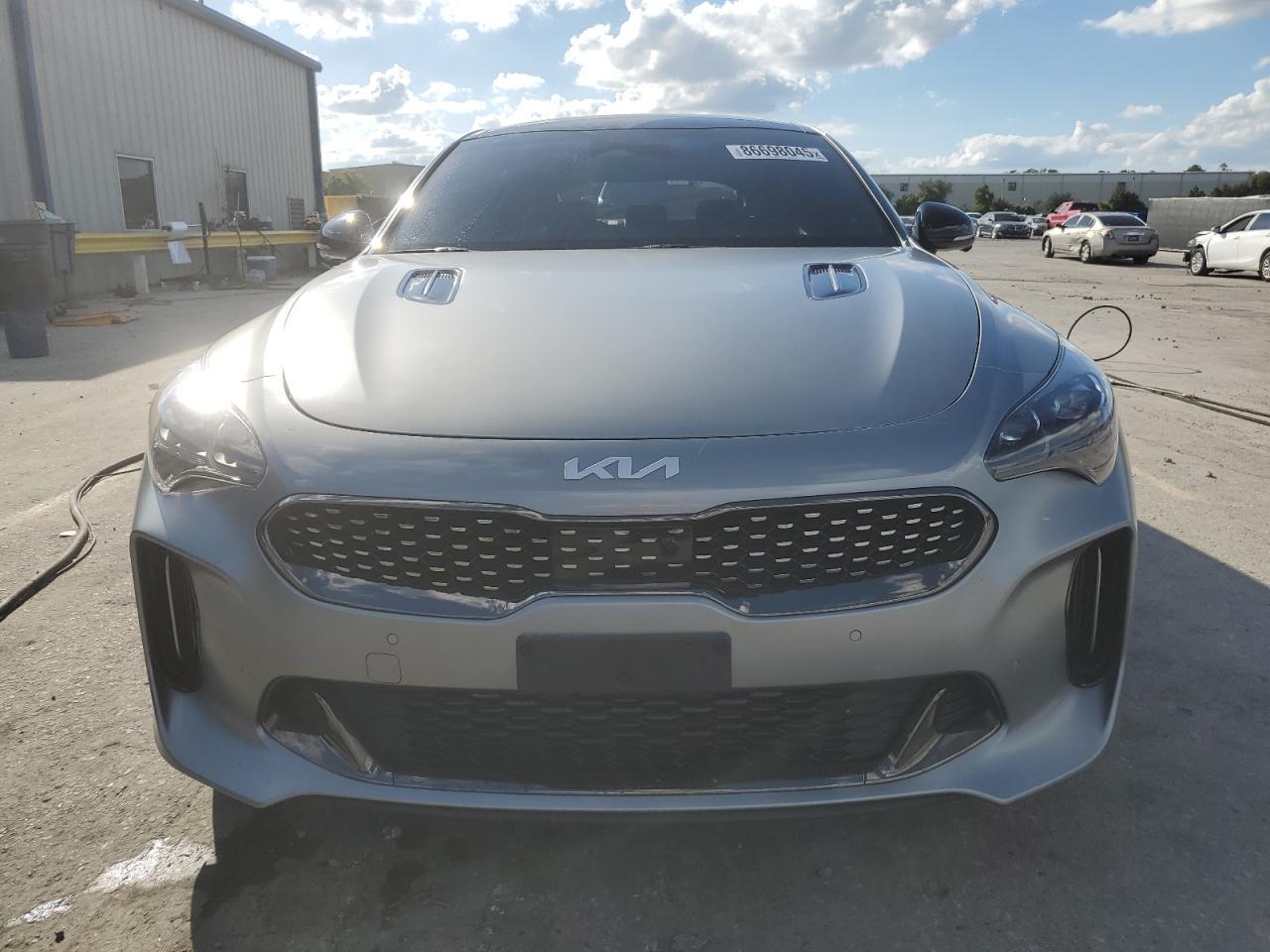 2023 KIA Stinger