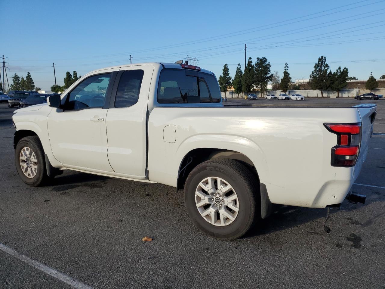 2024 NISSAN Frontier