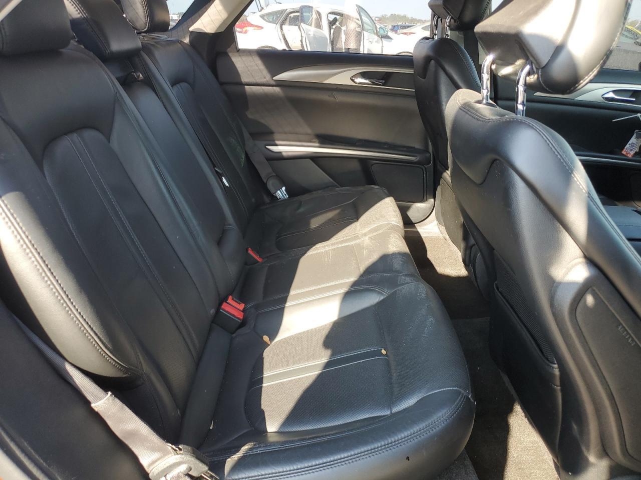 2015 LINCOLN MKZ