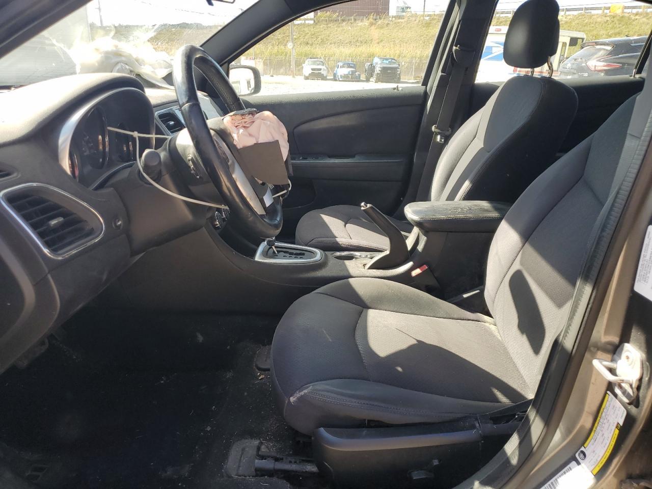 2012 CHRYSLER 200