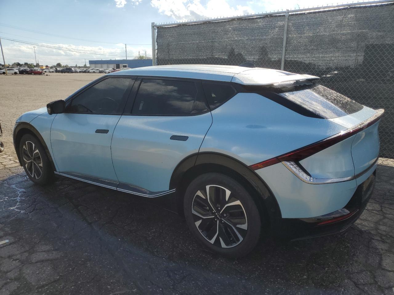 2023 KIA EV6