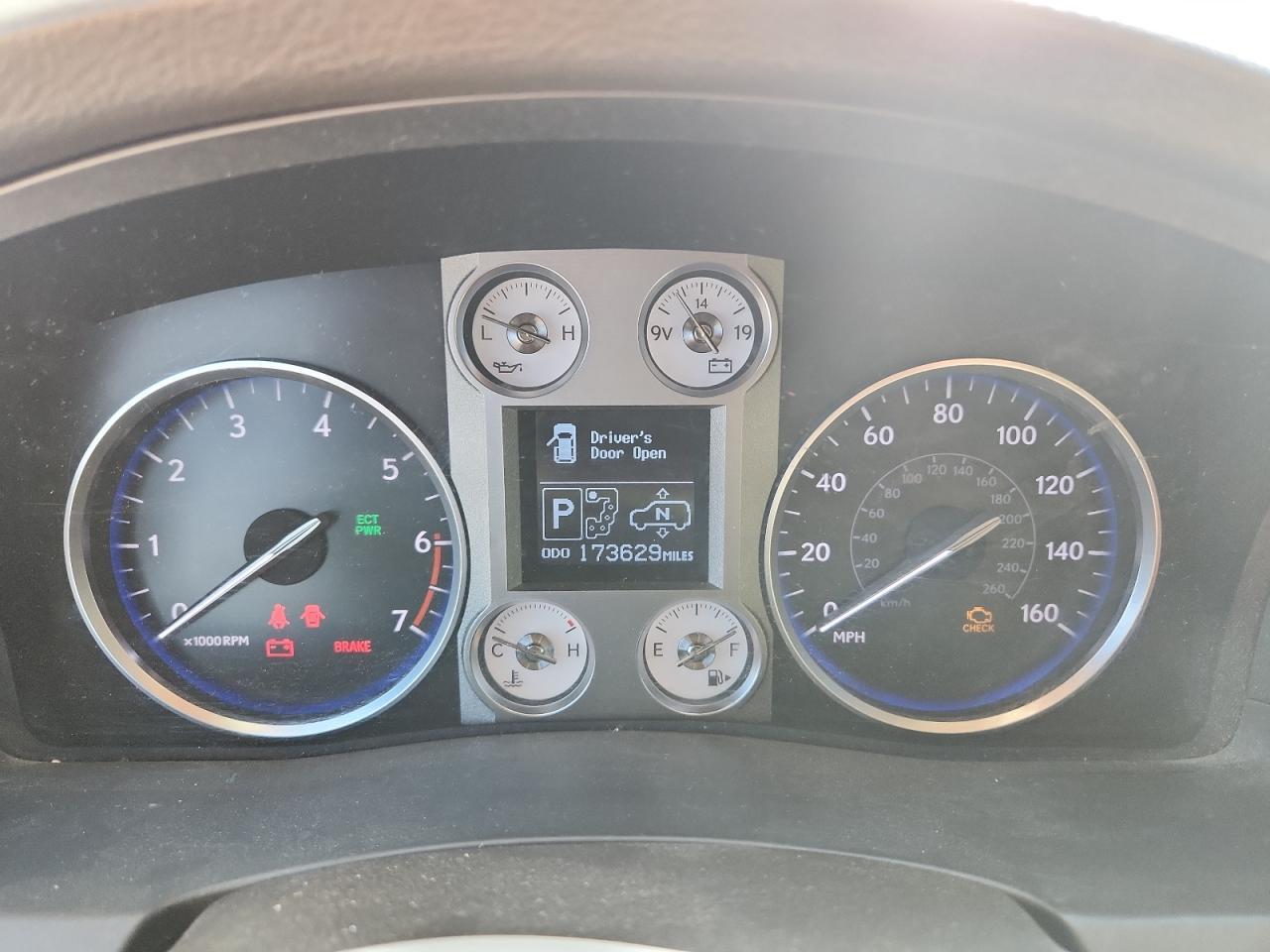 2008 LEXUS LX 570