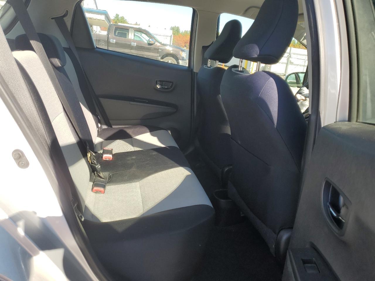 2012 TOYOTA YARIS