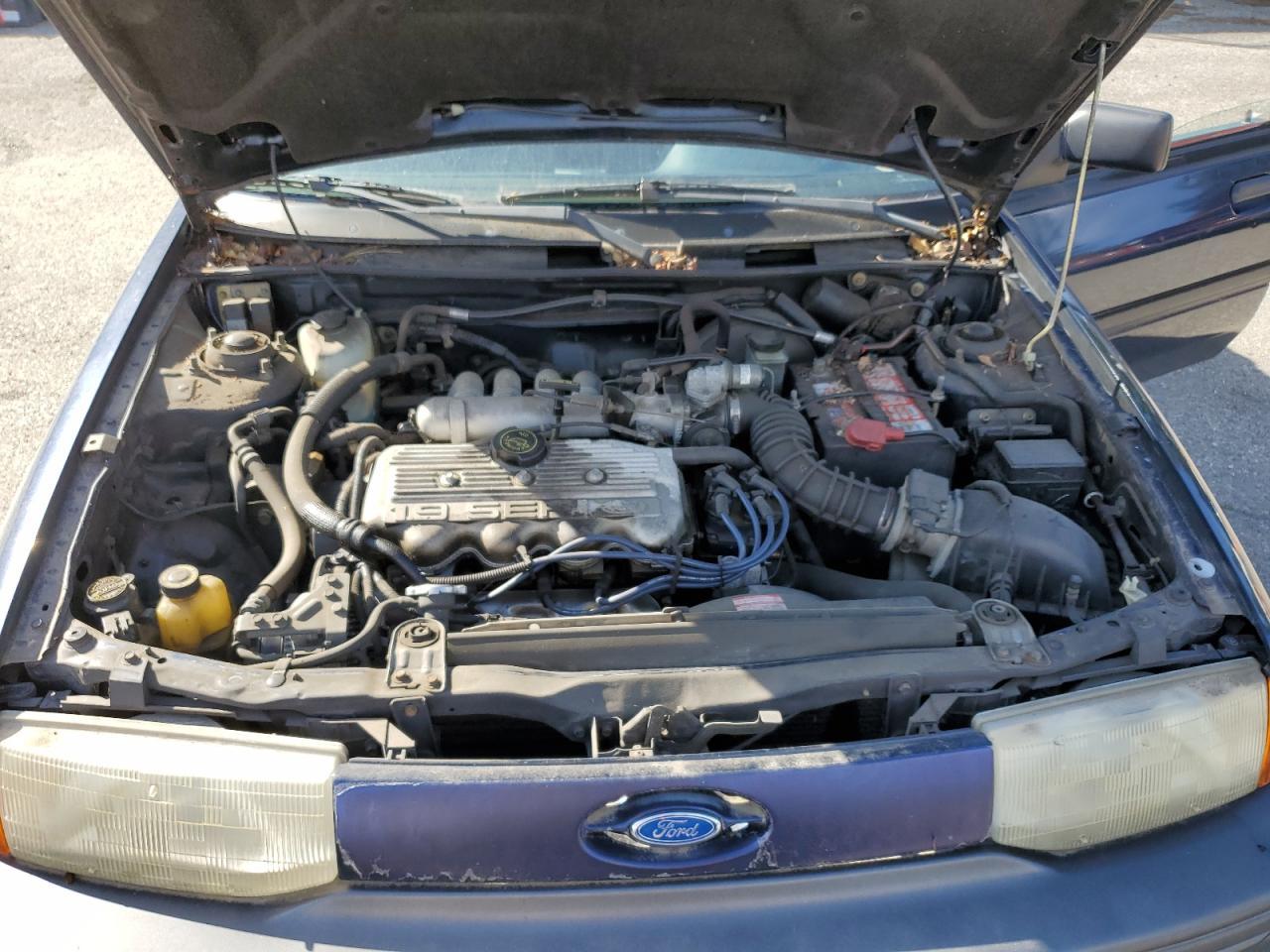1992 FORD Escort