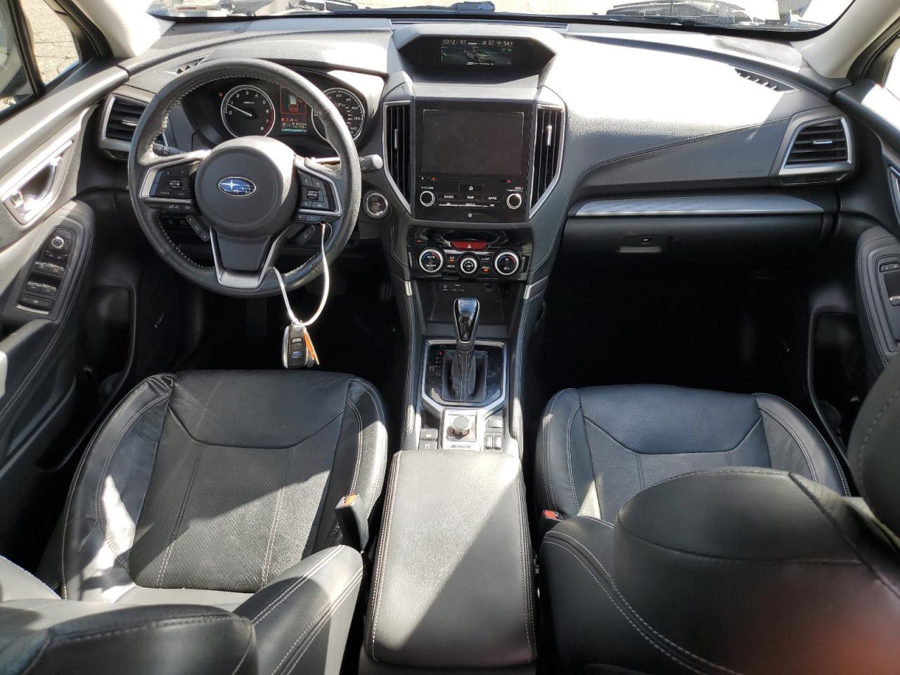 2019 SUBARU FORESTER