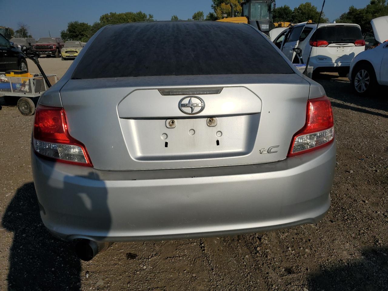 2013 TOYOTA SCION