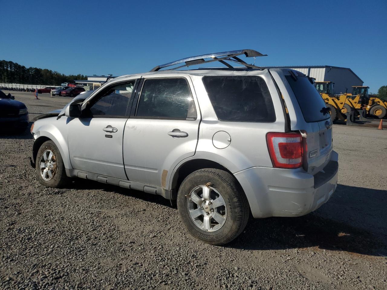 2010 FORD ESCAPE