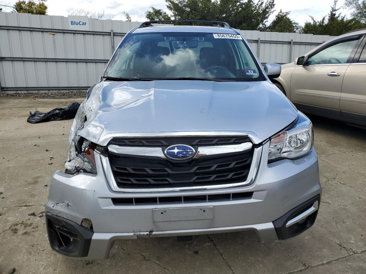 2017 SUBARU FORESTER