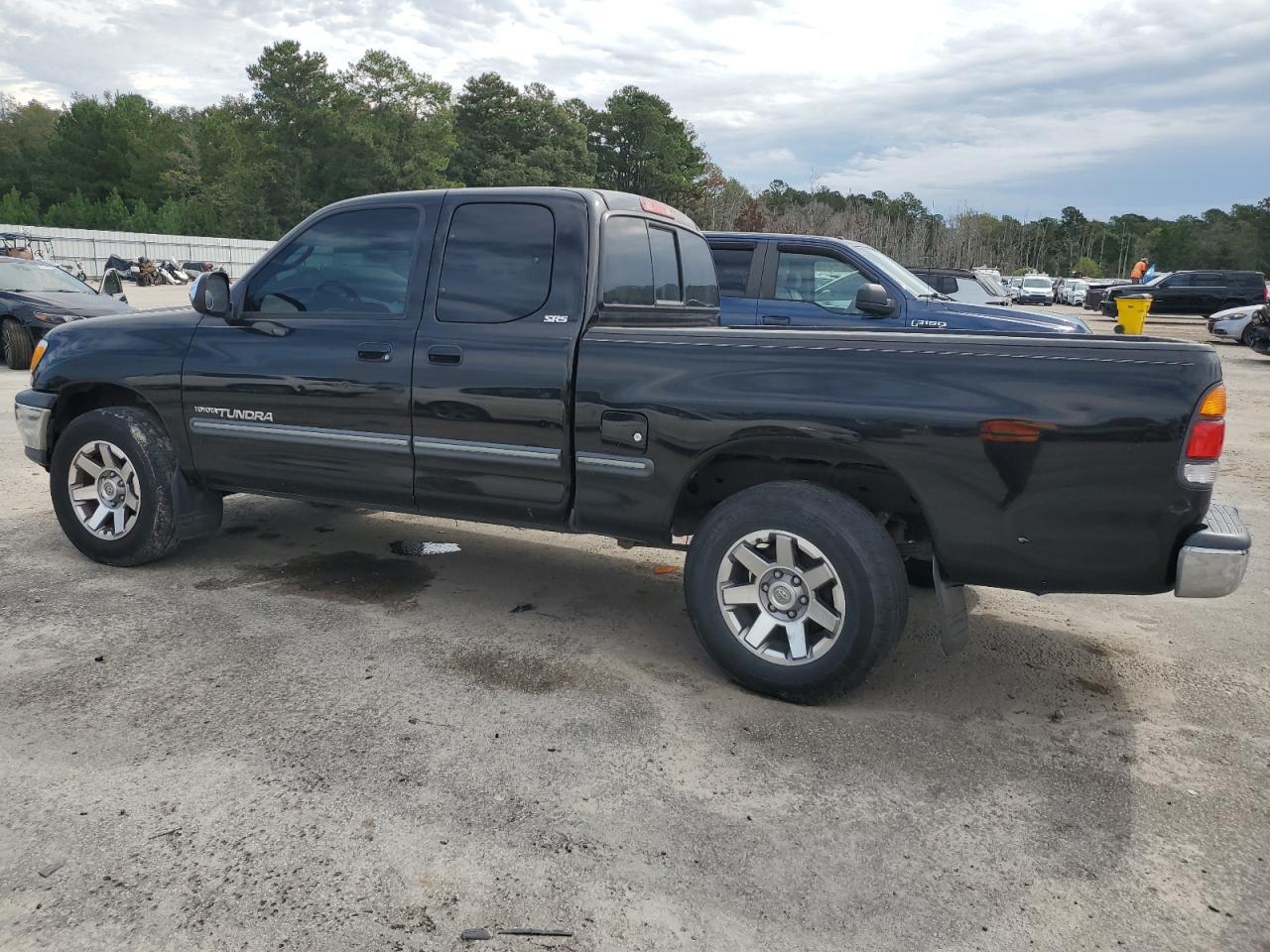 2002 TOYOTA TUNDRA