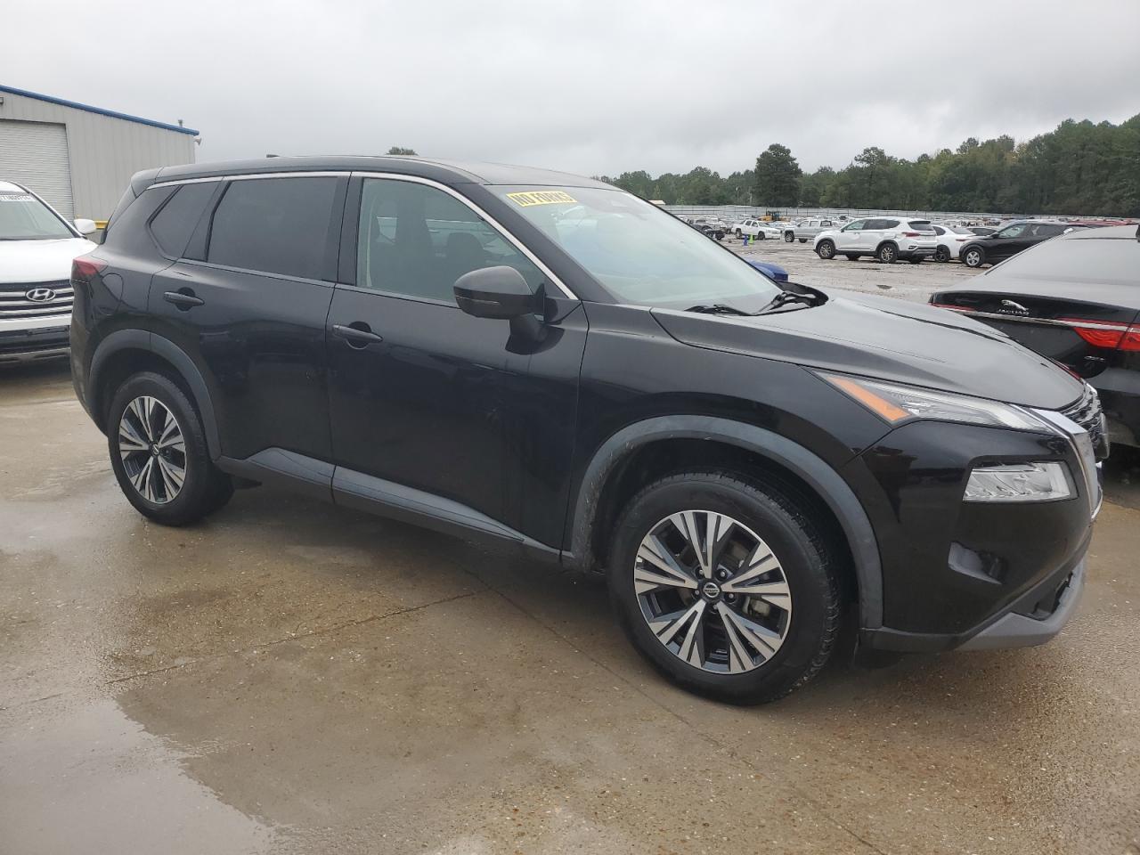 2021 NISSAN ROGUE