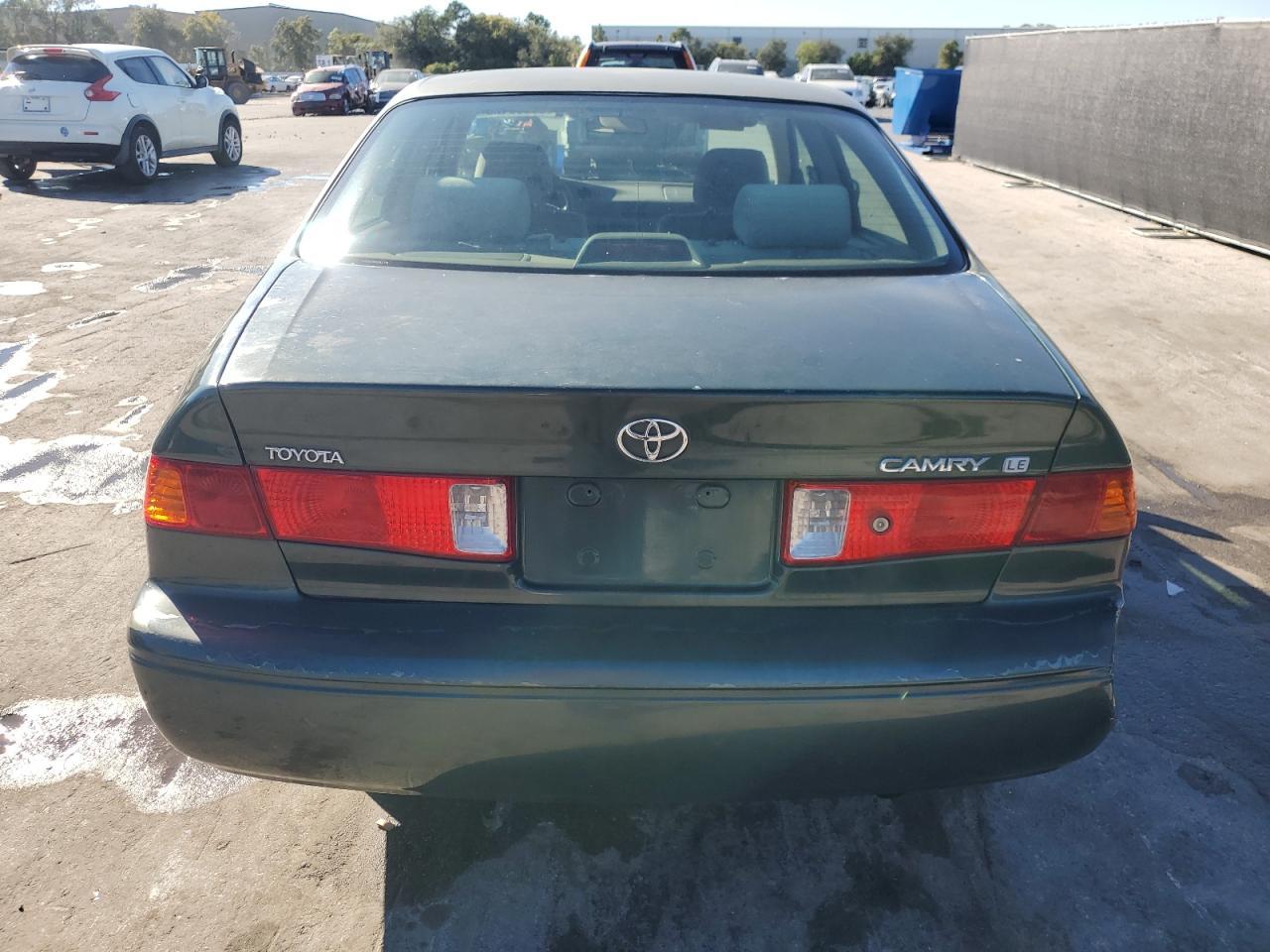 2000 TOYOTA CAMRY