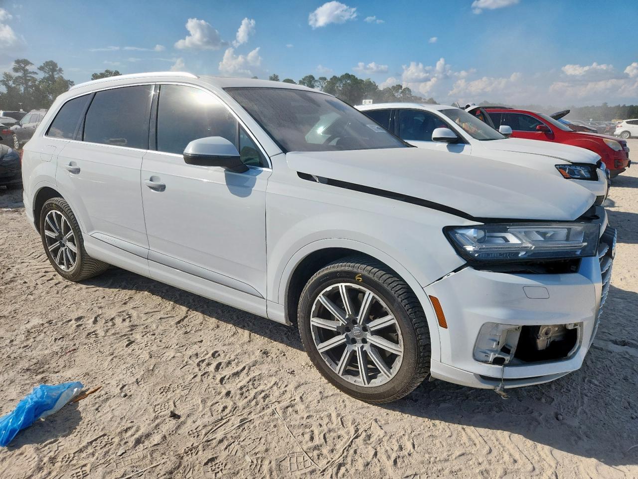 2017 AUDI Q7