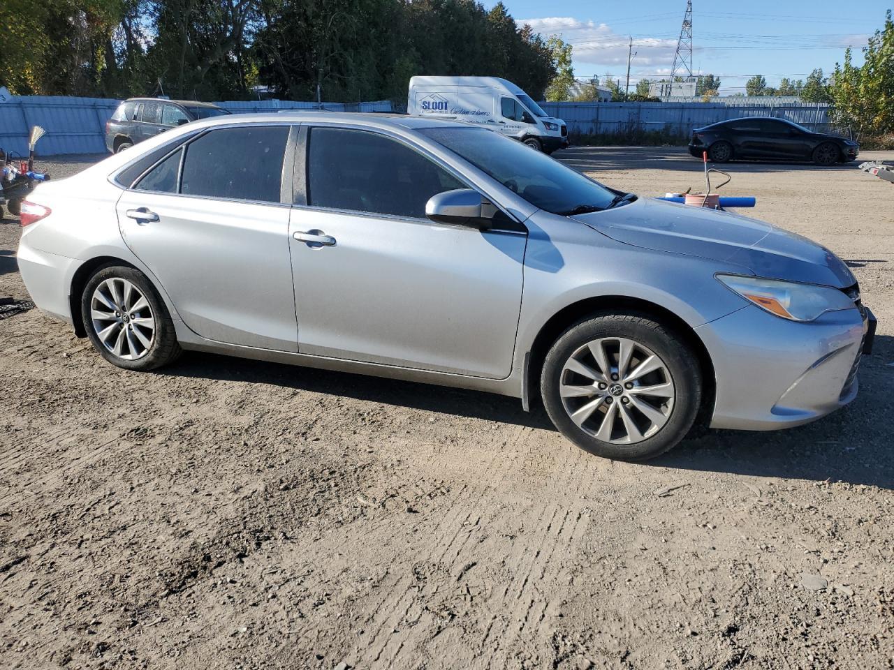2016 TOYOTA CAMRY