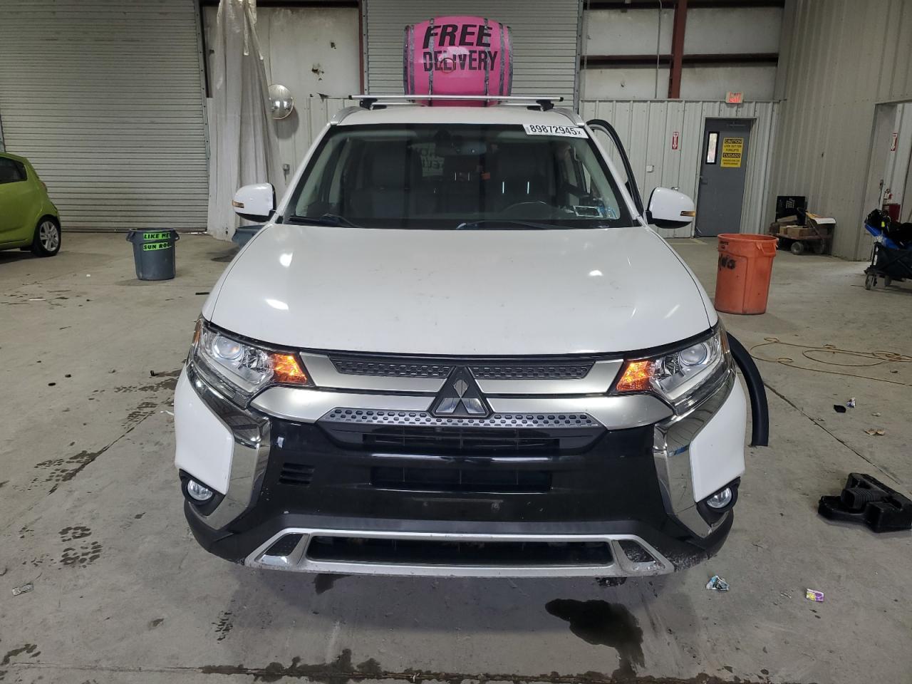 2019 MITSUBISHI outlander