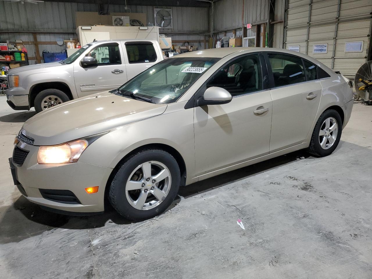 2011 CHEVROLET CRUZE