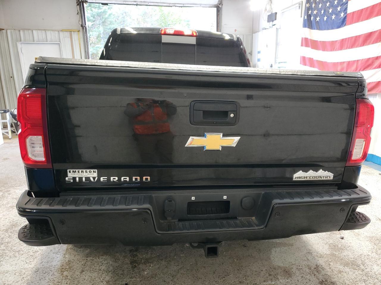 2018 CHEVROLET Silverado