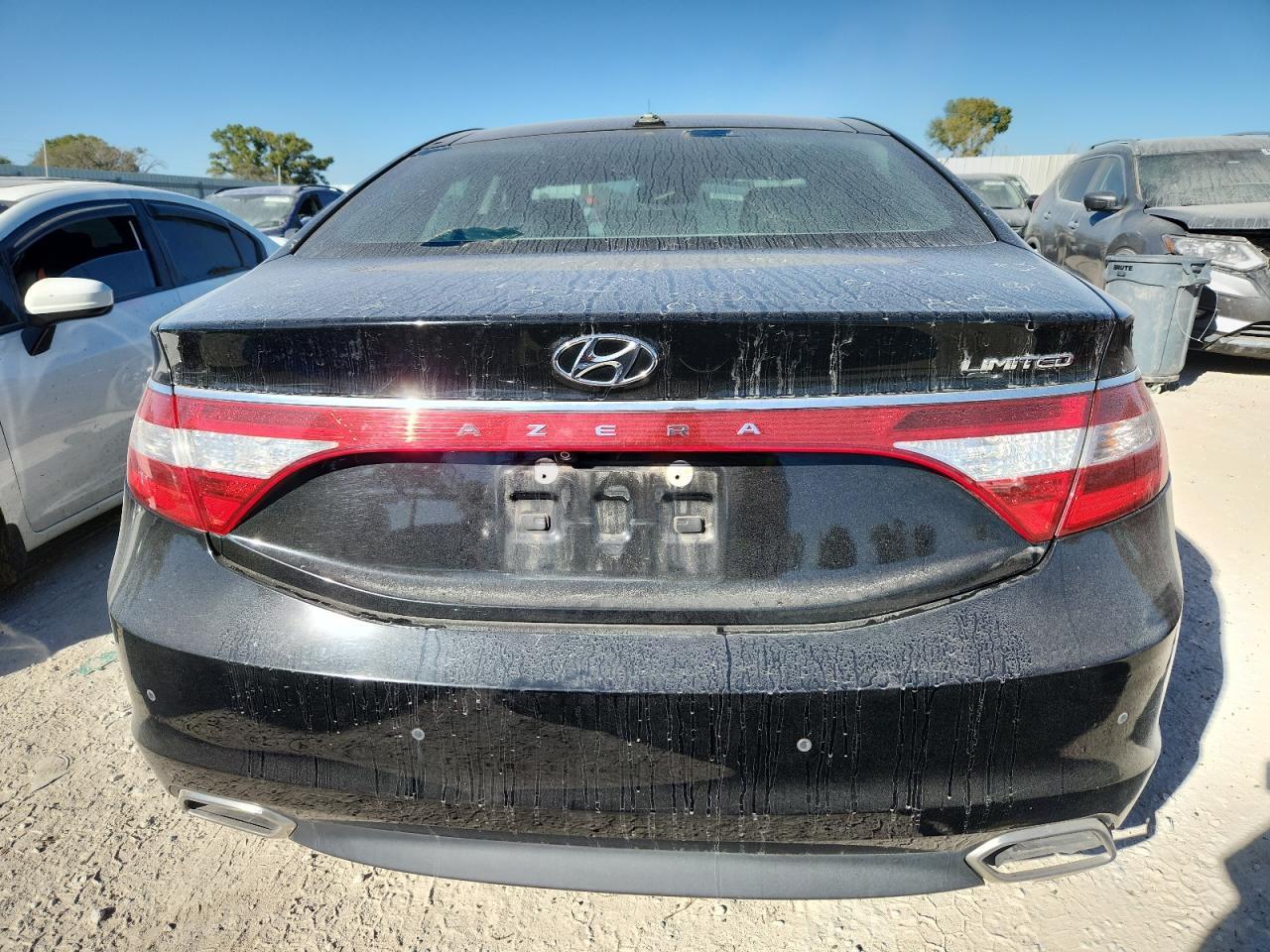 2016 HYUNDAI Azera