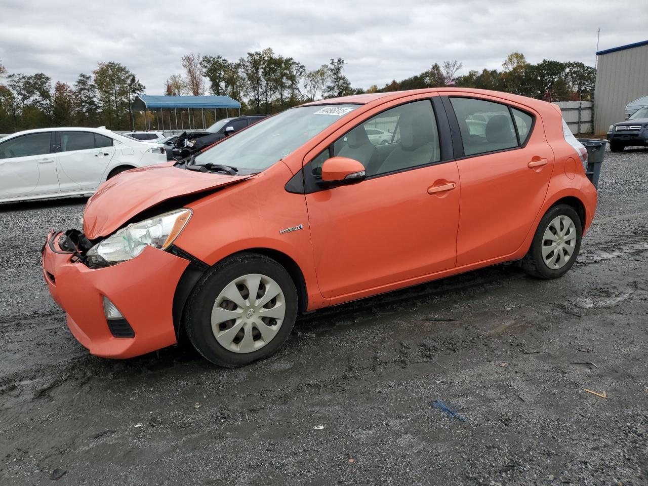 2014 TOYOTA Prius c