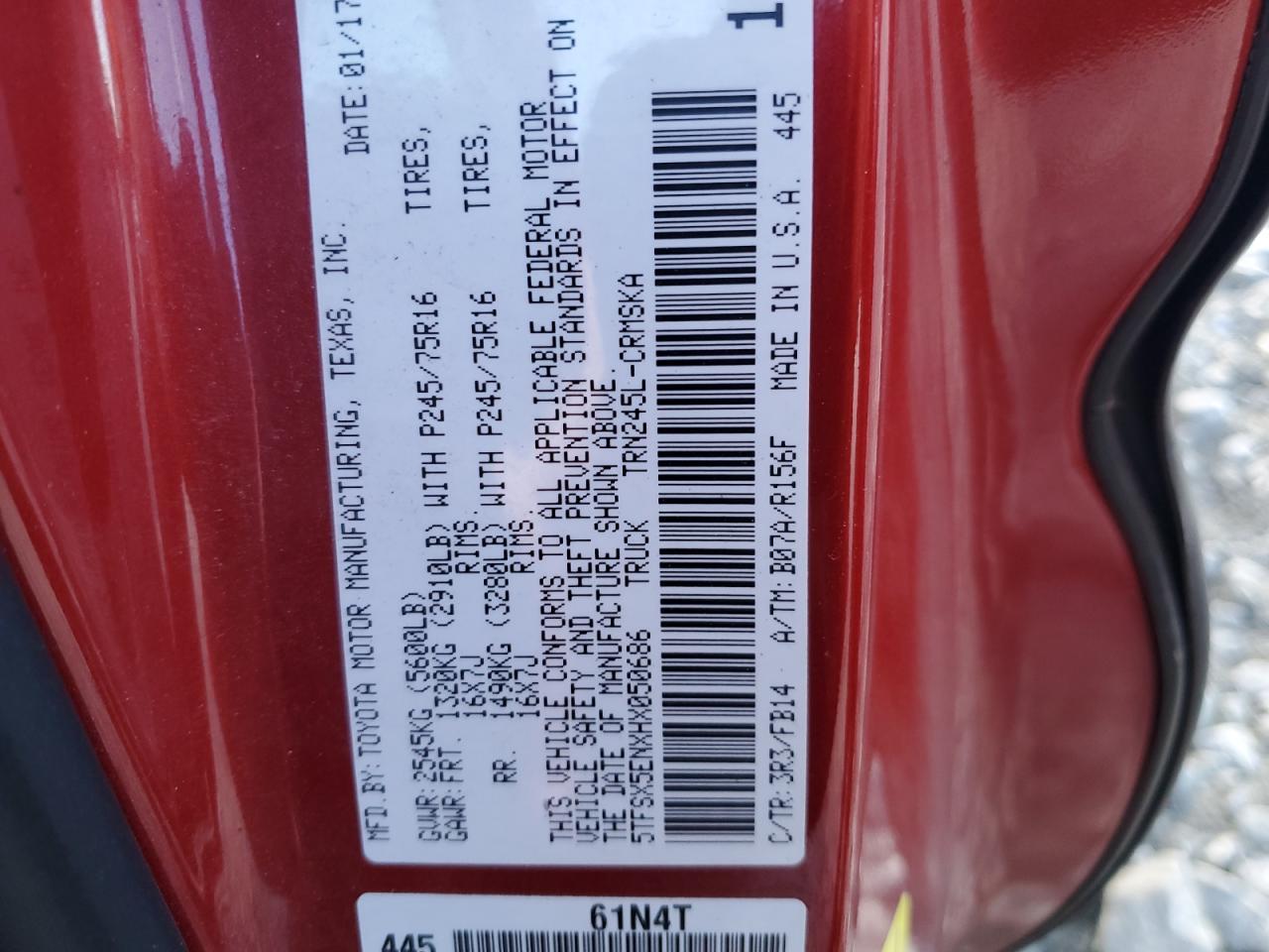 2017 TOYOTA TACOMA
