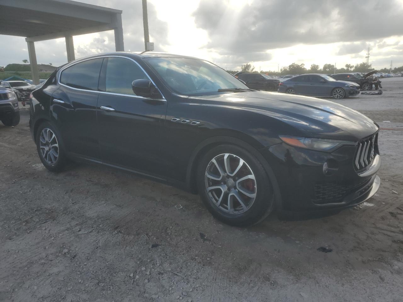 2018 MASERATI Levante