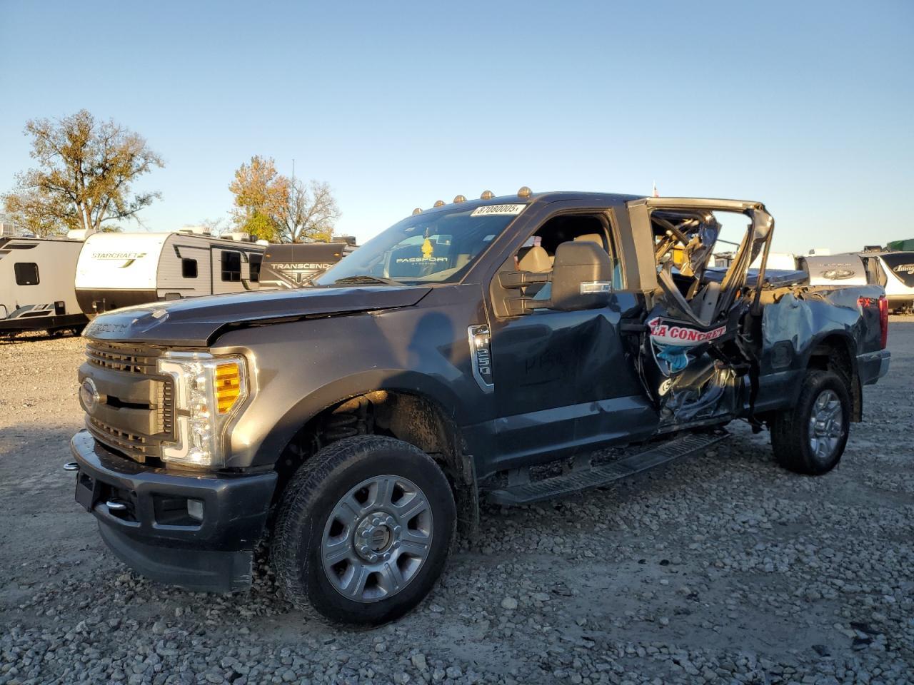 2018 FORD F-250