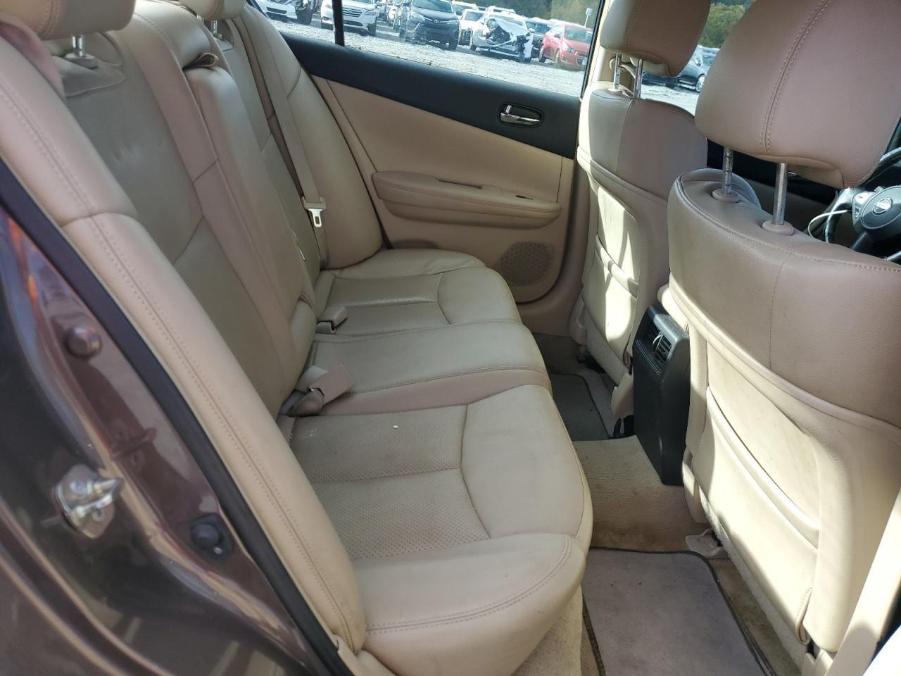 2014 NISSAN Maxima