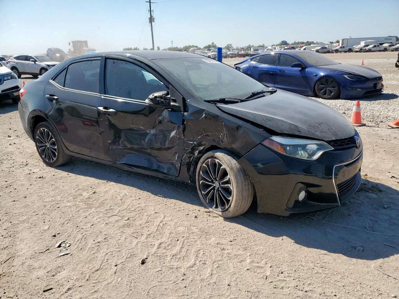 2016 TOYOTA COROLLA