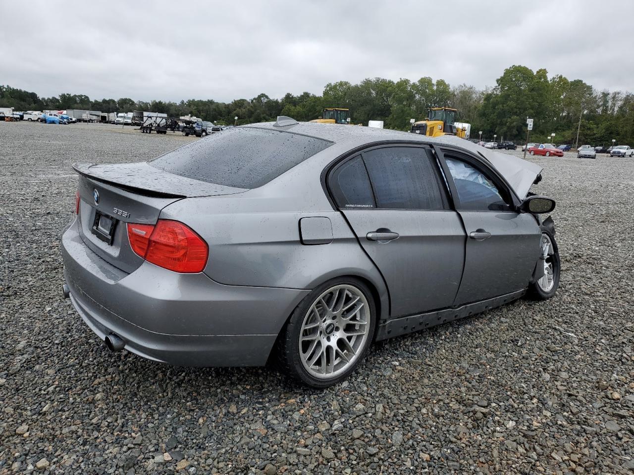 2011 BMW 3 SERIES