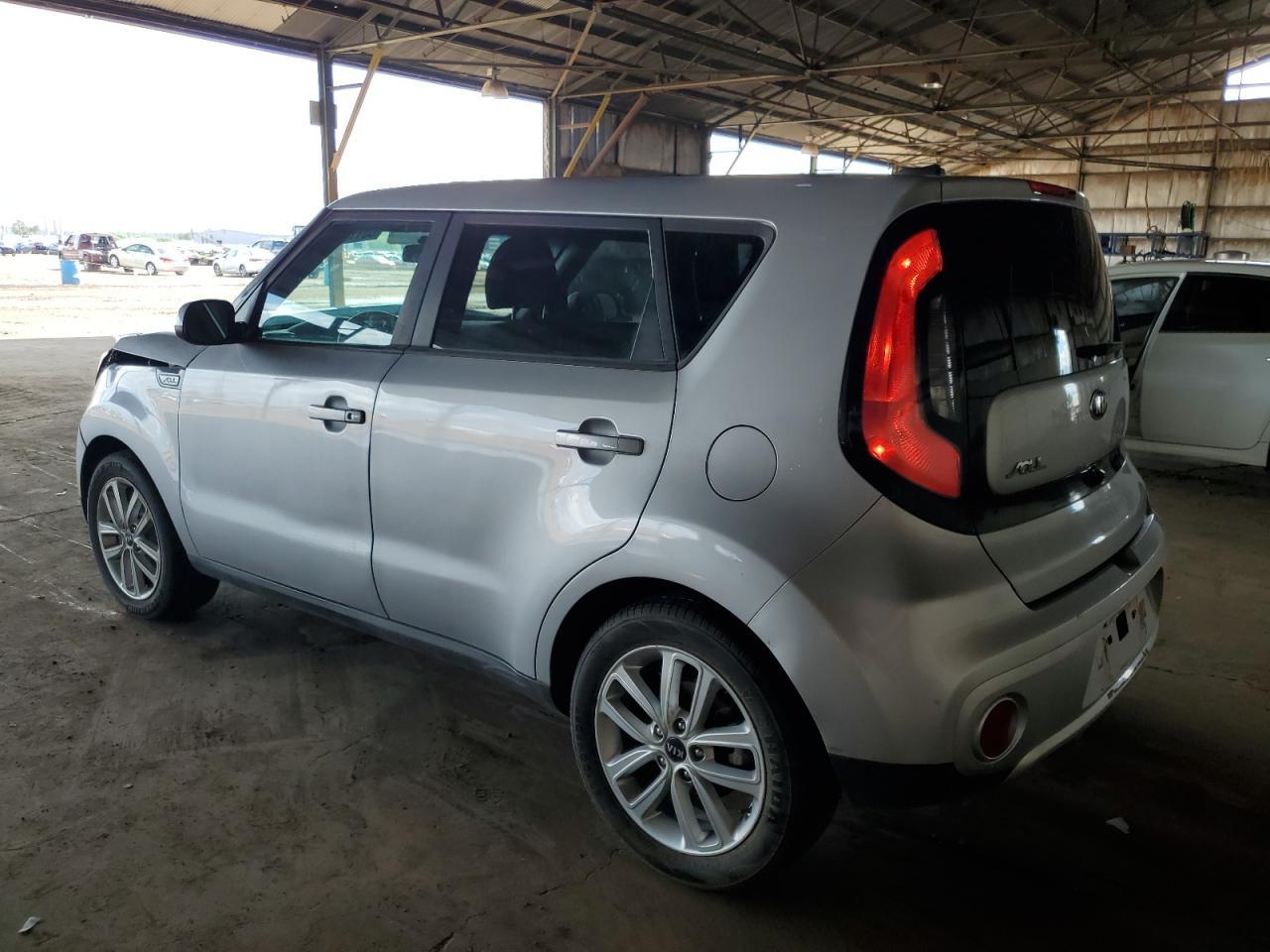 2017 KIA SOUL
