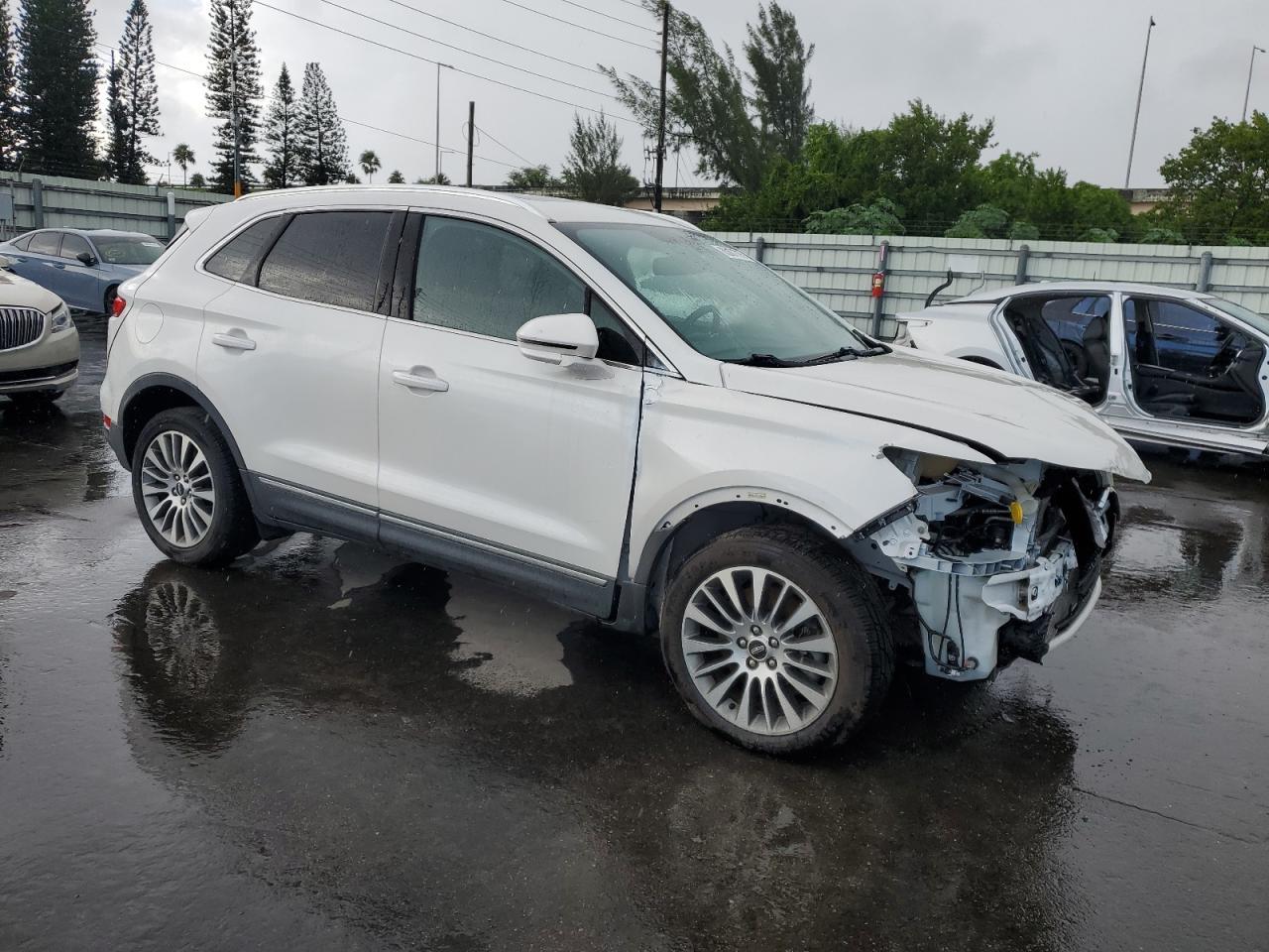 2017 LINCOLN MKC
