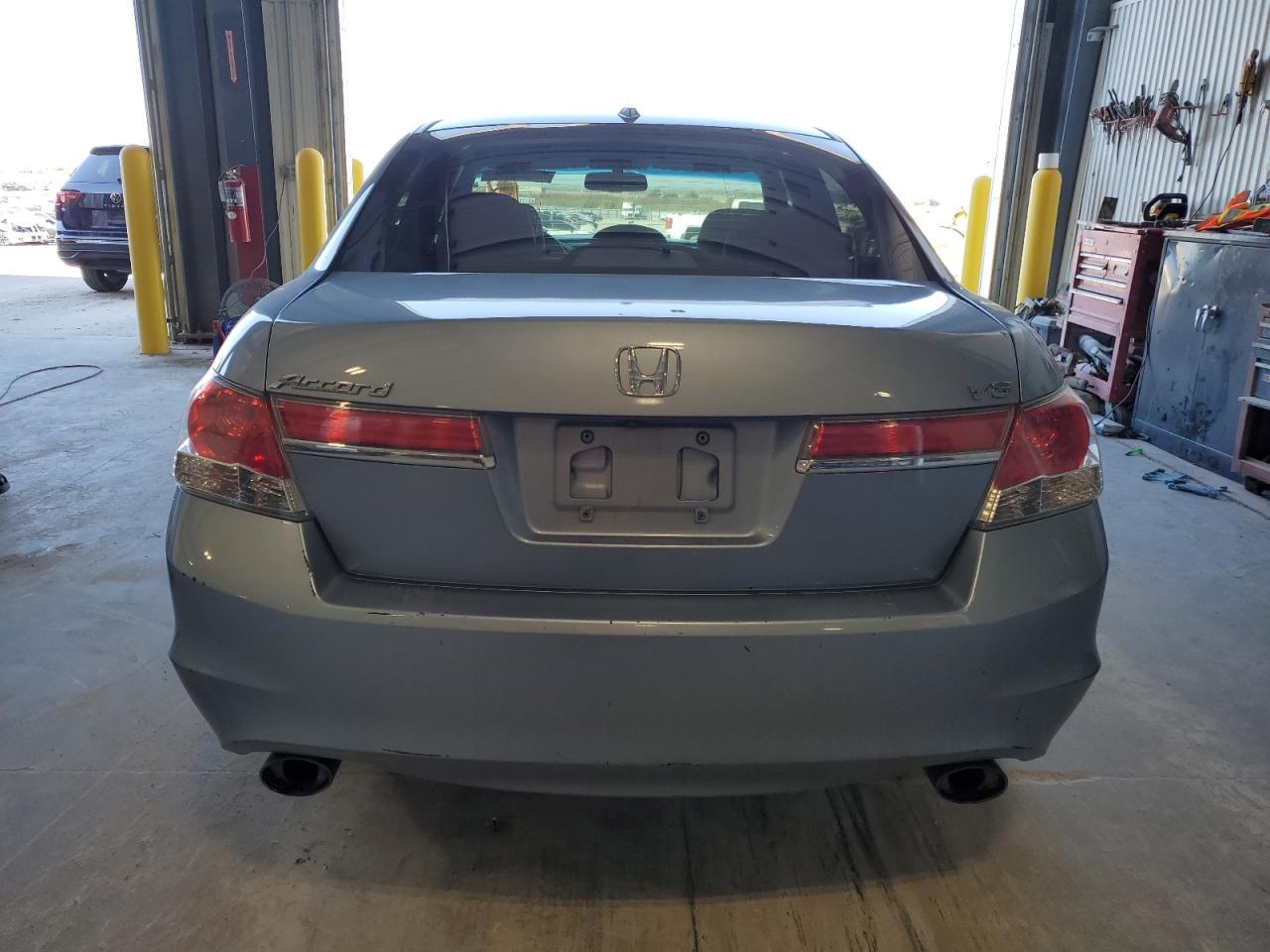 2011 HONDA ACCORD