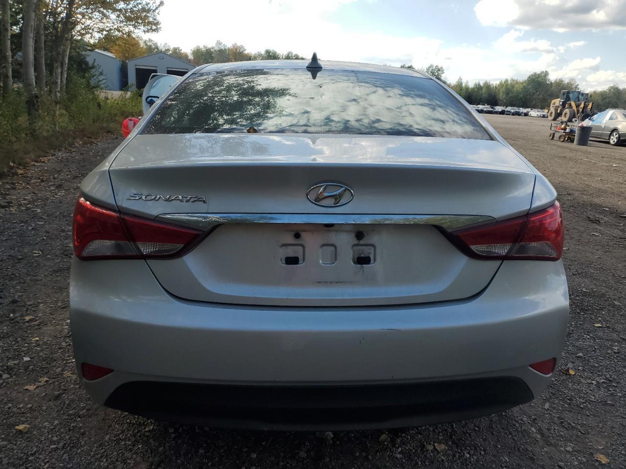 2014 HYUNDAI SONATA