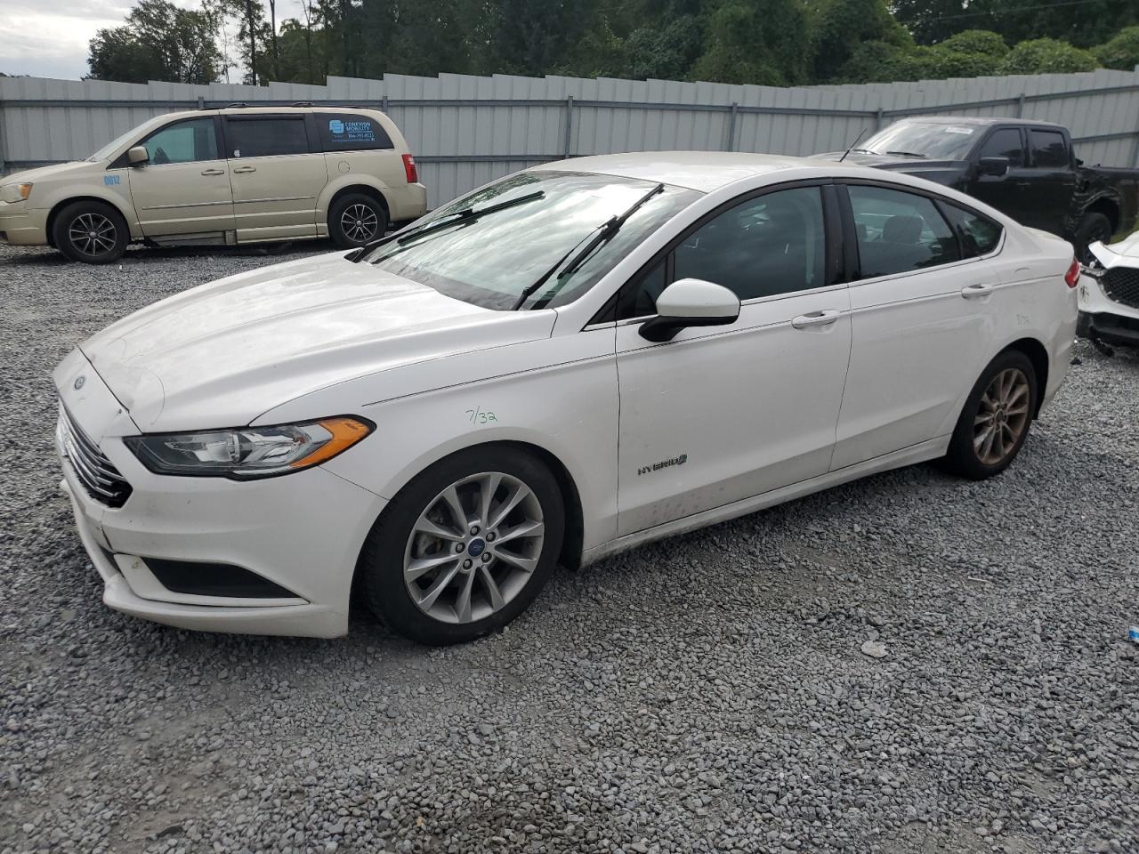 2017 FORD FUSION
