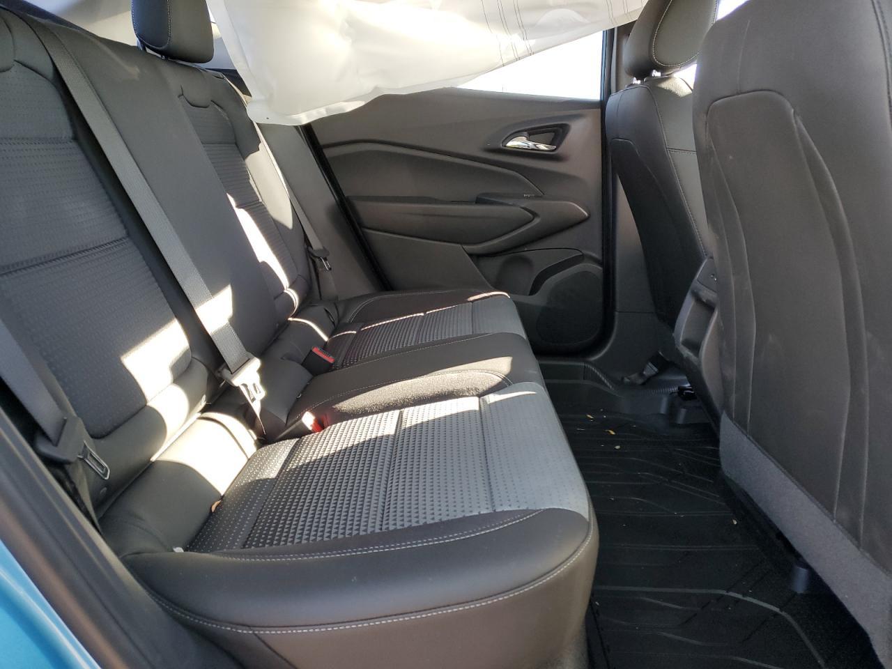 2025 CHEVROLET TRAX
