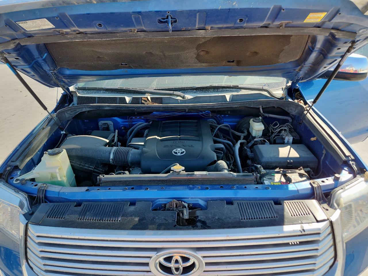 2016 TOYOTA TUNDRA