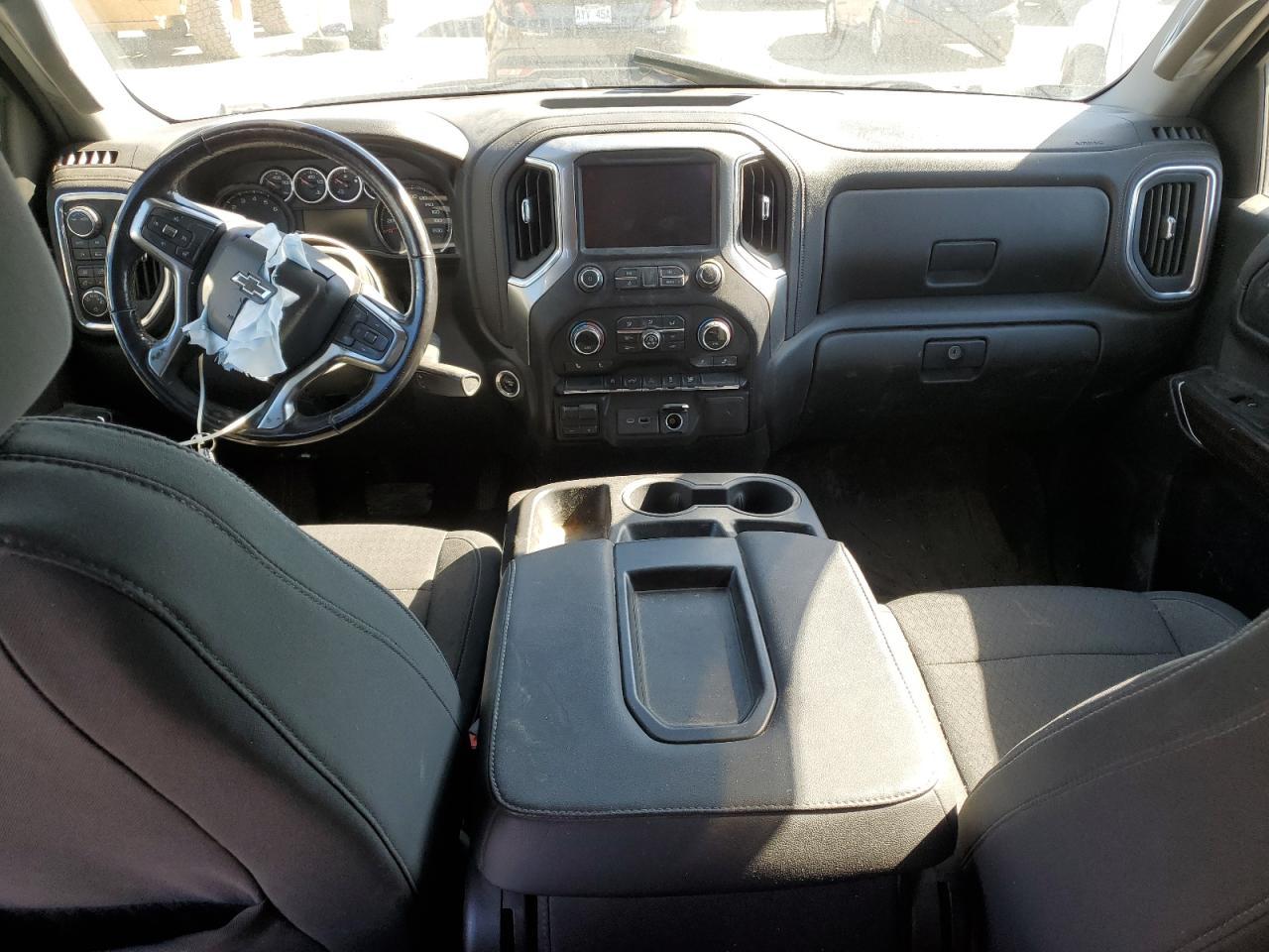 2020 CHEVROLET Silverado