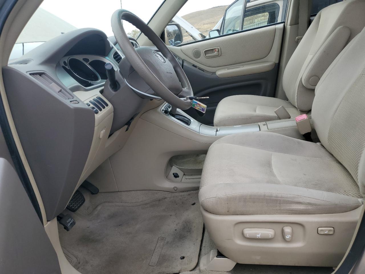 2005 TOYOTA HIGHLANDER