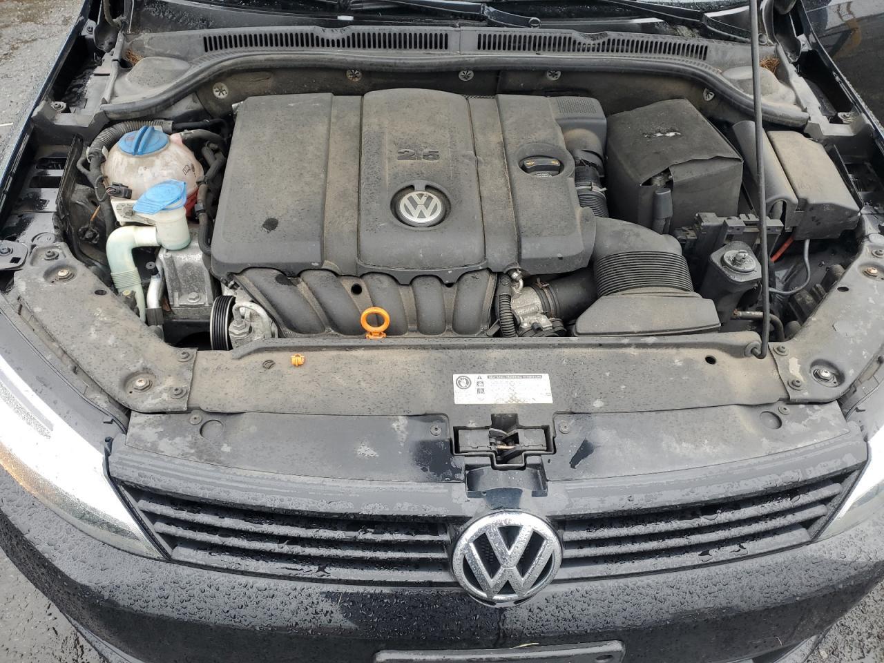 2012 VOLKSWAGEN JETTA