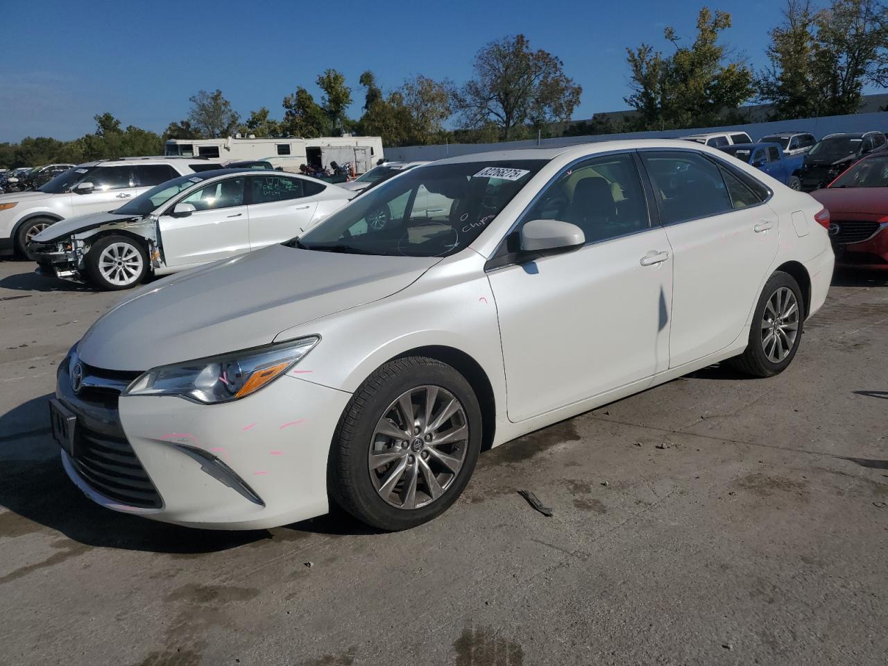 2017 TOYOTA CAMRY