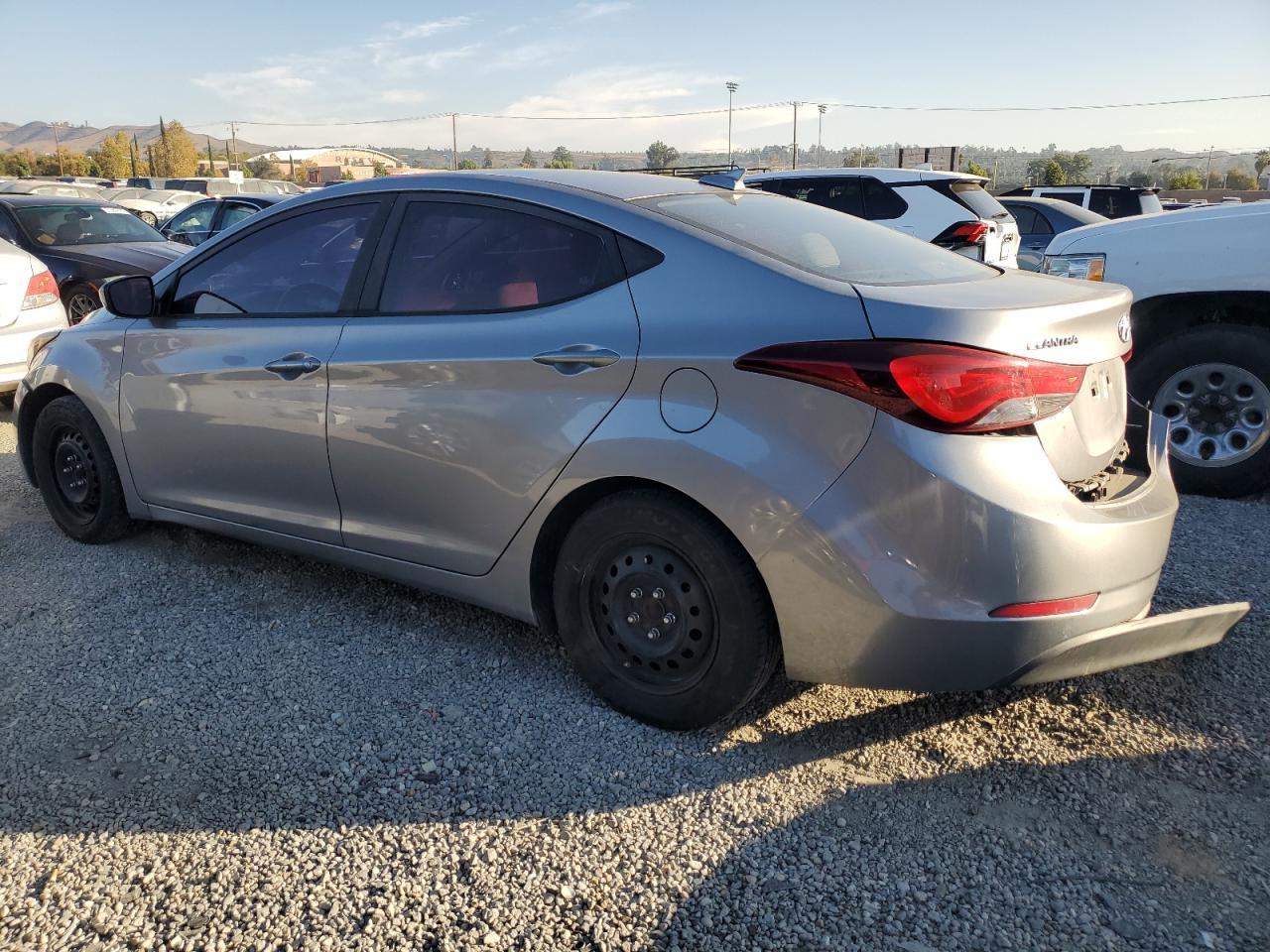 2016 HYUNDAI ELANTRA