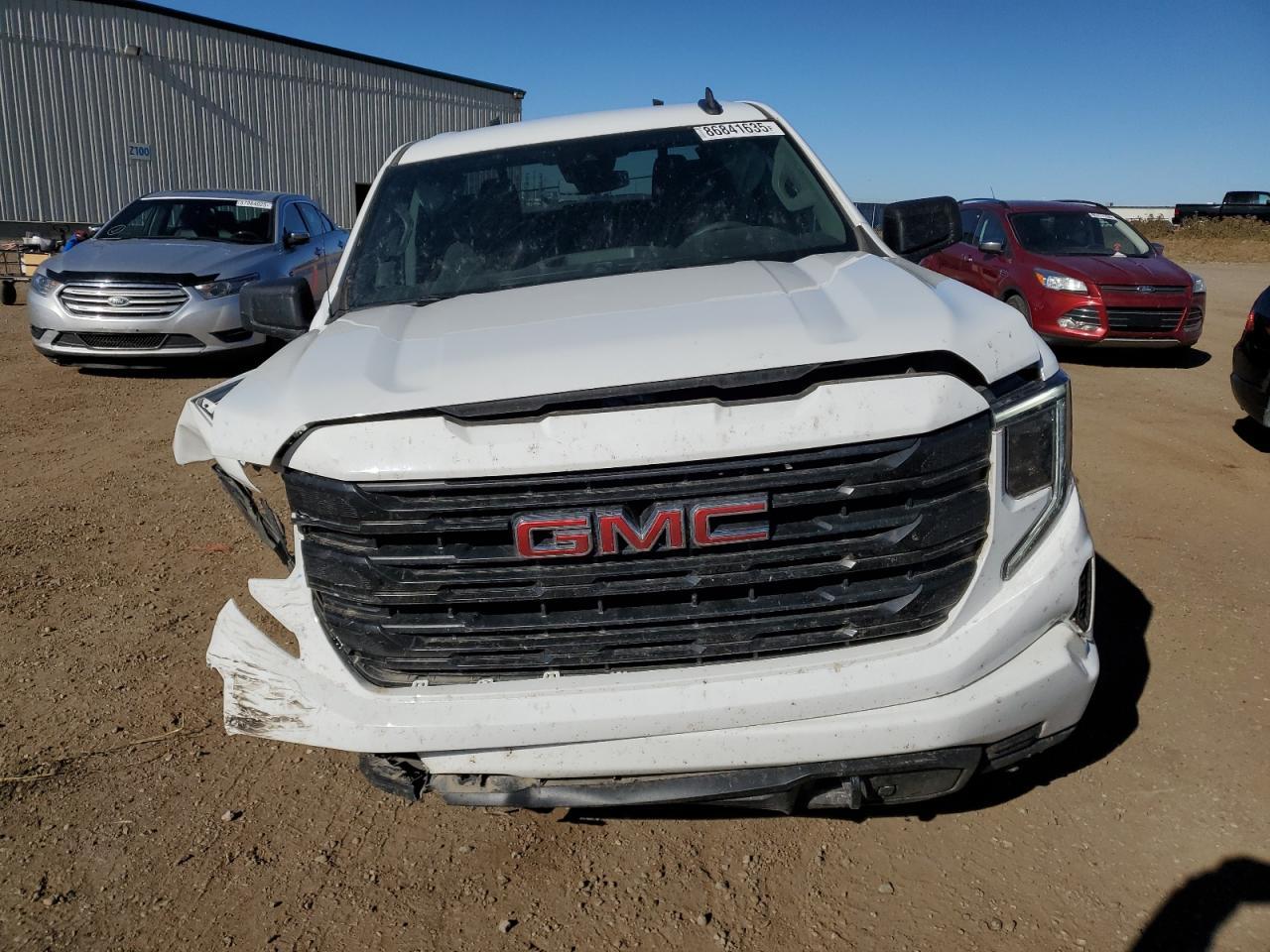 2024 GMC Sierra