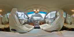 2013 VOLVO XC90