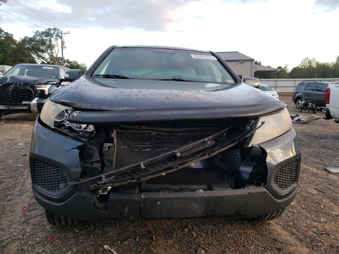 2011 KIA SORENTO