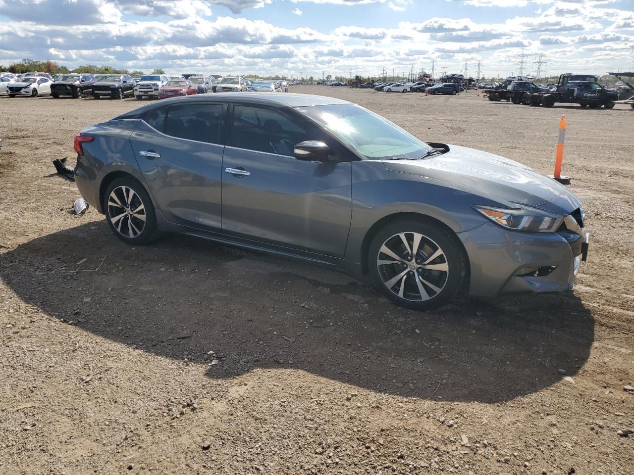 2018 NISSAN Maxima
