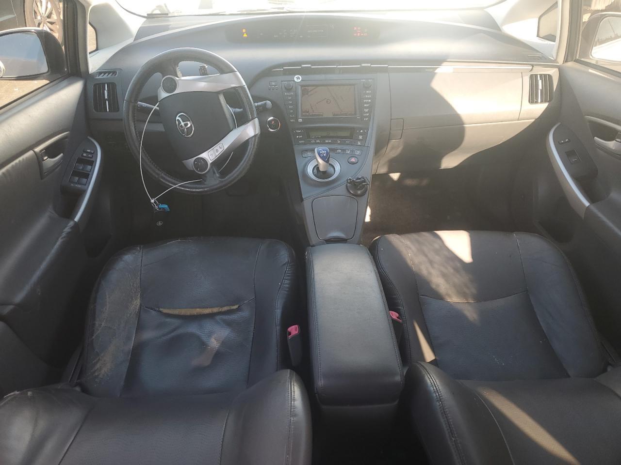 2011 TOYOTA PRIUS