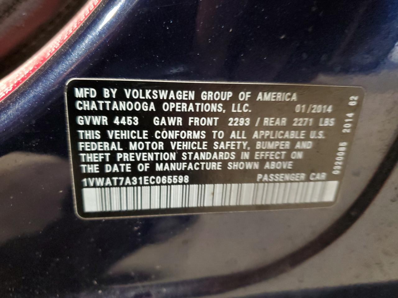 2014 VOLKSWAGEN Passat