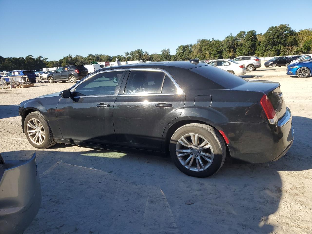 2018 CHRYSLER 300